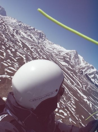 La vista delle cime innevate